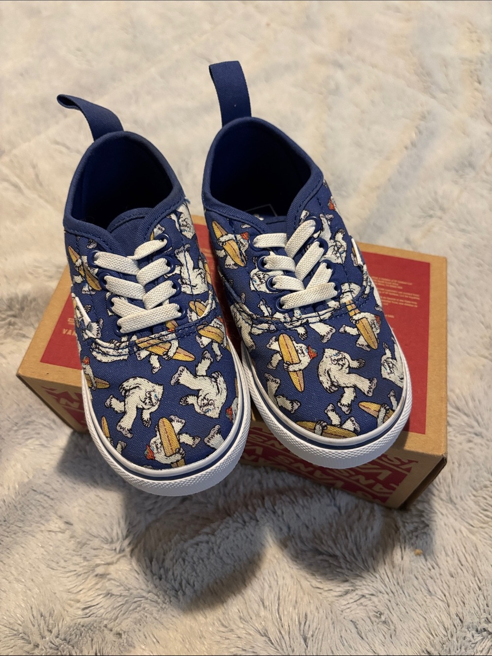 Surfing Yeti Vans